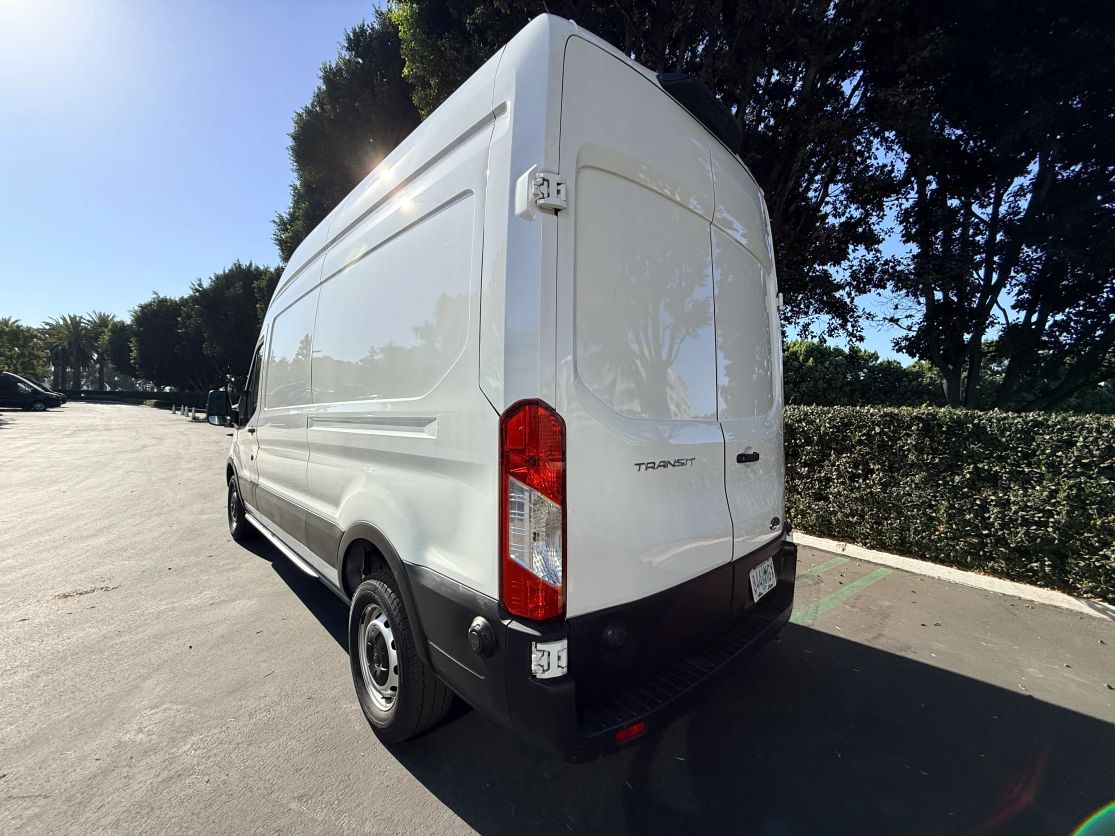 ford transit van 2024 1FTBR1X85RKB18627 image ford transit van 2024 1FTBR1X85RKB18627 image